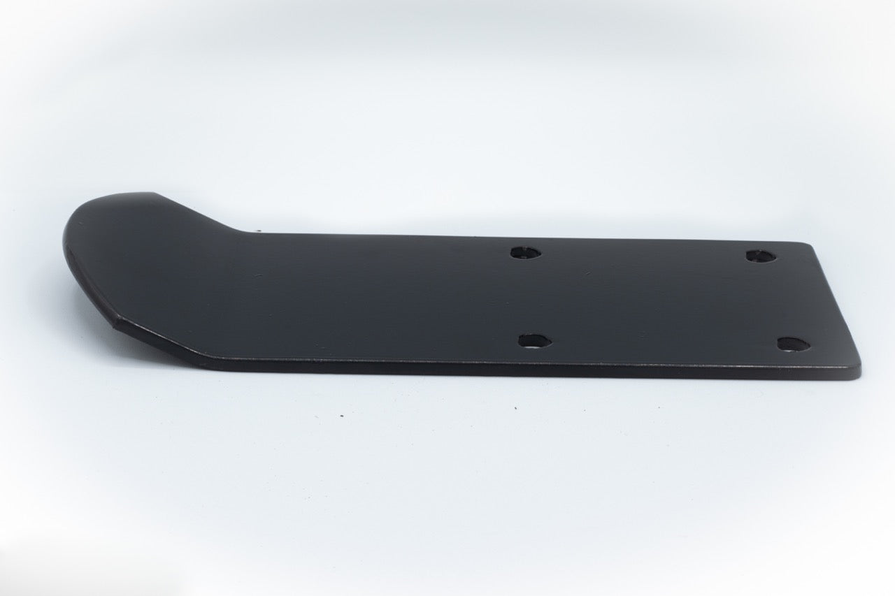 Praevia Bash Plate