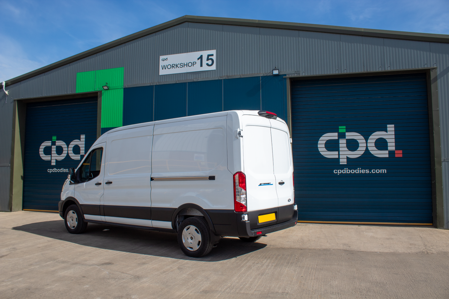 Ford Transit Panel Van 135Kw Electric L3 H2 Automatic Single Cab Trend 184ps White