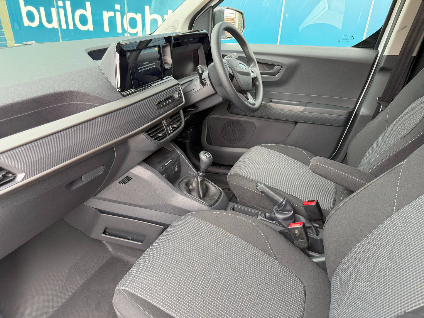 Ford Courier 1.5L EcoBlue 100PS, 6 Spd Manual, Trend, White