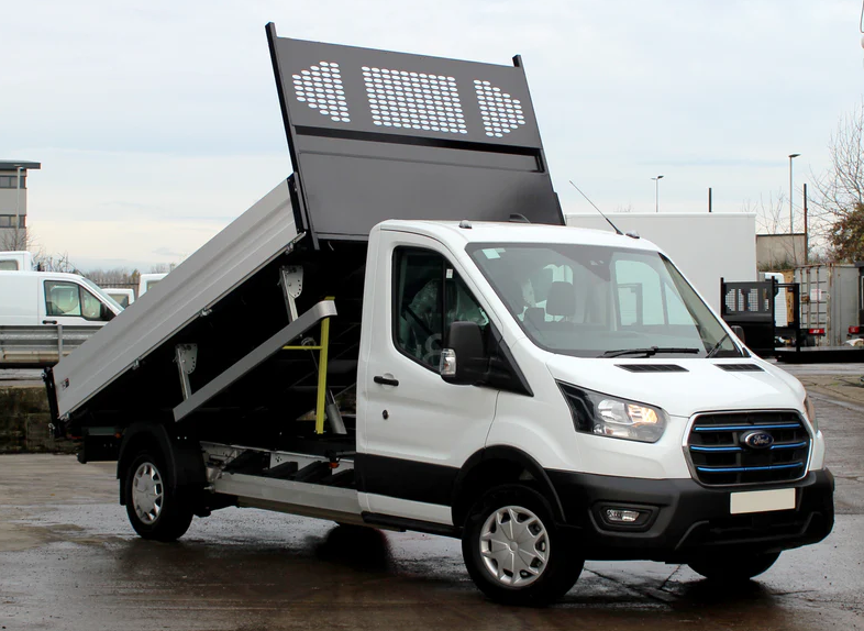 Ford E-Transit 425 Tipper 135Kw Electric L4 Single Cab 184ps Frozen White