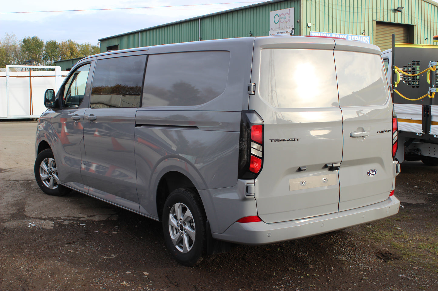 Ford Transit Crew Van 2L Diesel L1 Manual Double Cab 150ps Limited Grey Matter