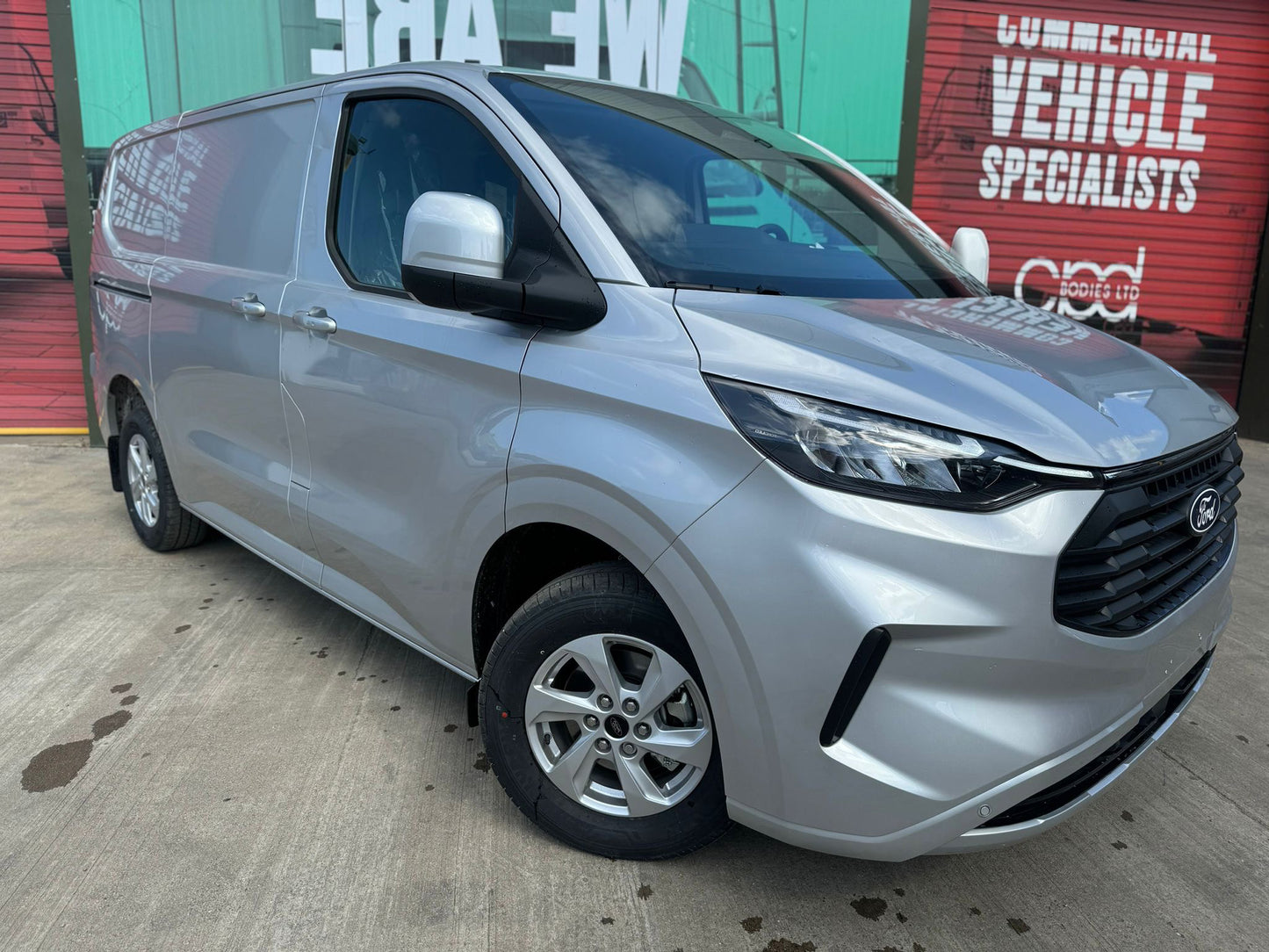 Ford Transit Panel Van 2L Diesel L1 Manual Single Cab 136ps Limited Moondust Silver