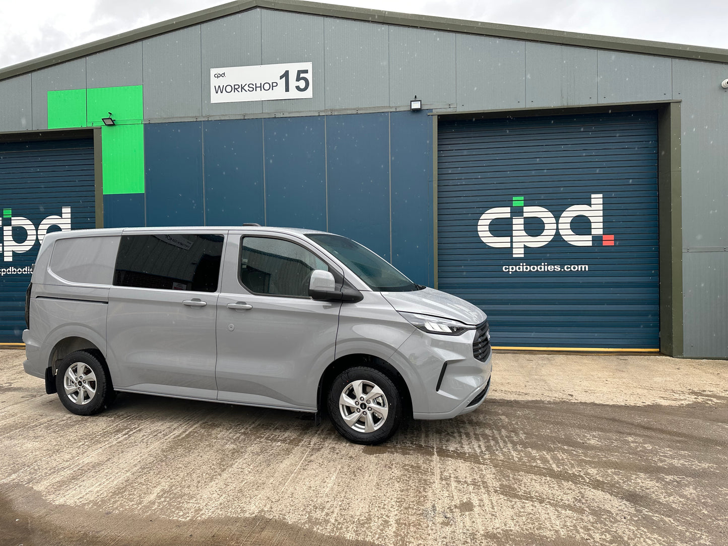 Transit Custom Limited 300 L1 H1 2.0 136ps EcoBlue FWD 6 Speed Manual Panel Van Magnetic Grey