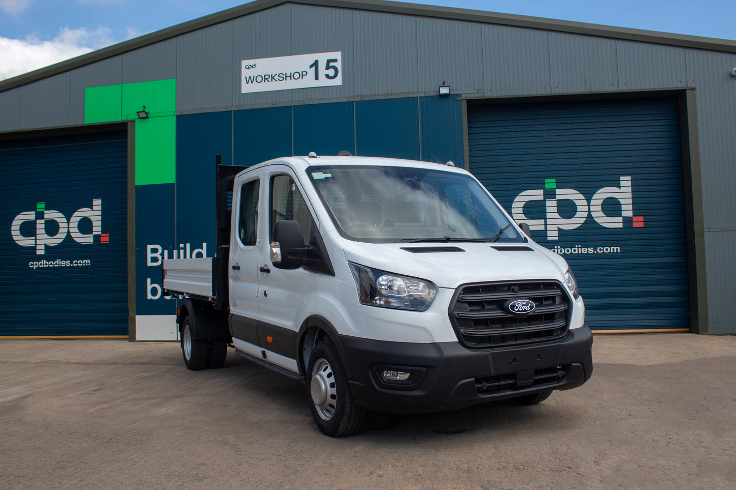Ford Transit Tipper Diesel L3 Manual Double Cab 165ps frozen white