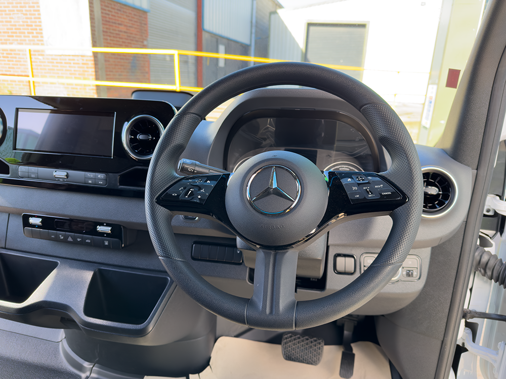 Mercedes eSprinter 420 Chassis L3 Pro