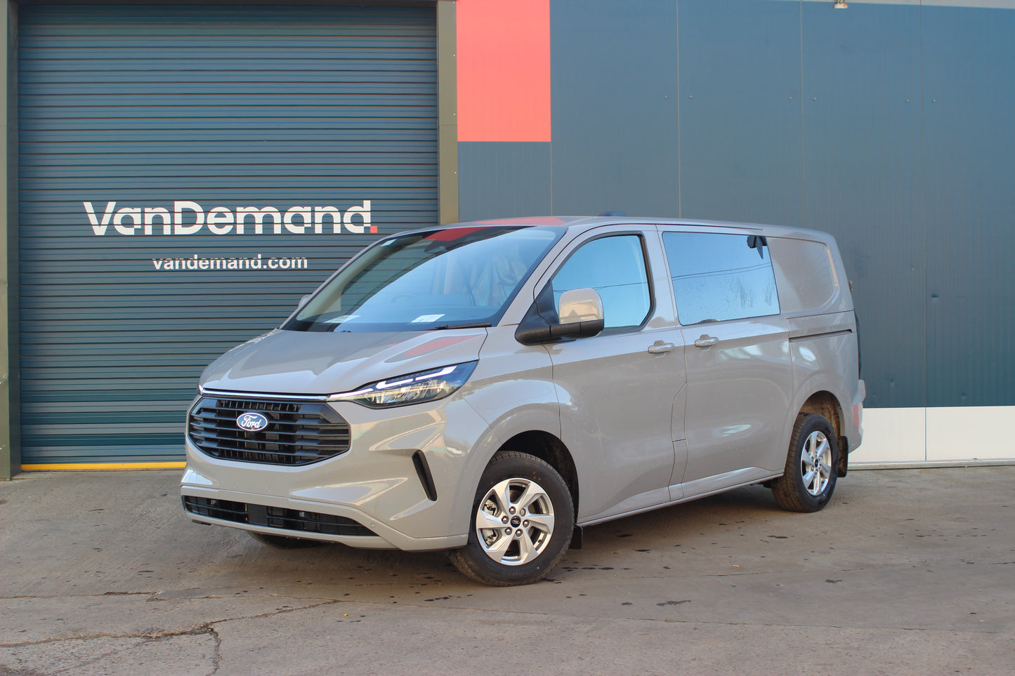 Ford Transit Crew Van 2L Diesel L1 Manual Double Cab 150ps Limited Grey Matter