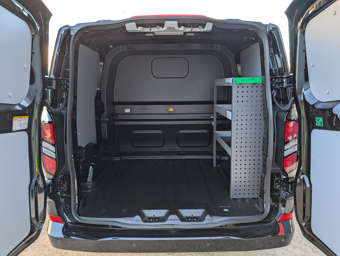 Ford Transit Crew Van 2L Diesel L1 Automatic Double Cab 136ps Limited Agate Black Metallic