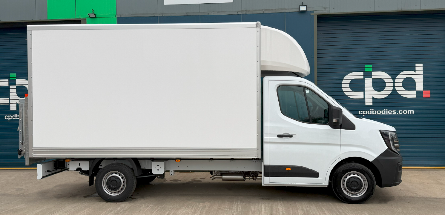 Nissan Luton Tail-Lift on a Nissan Interstar L3 Chassis