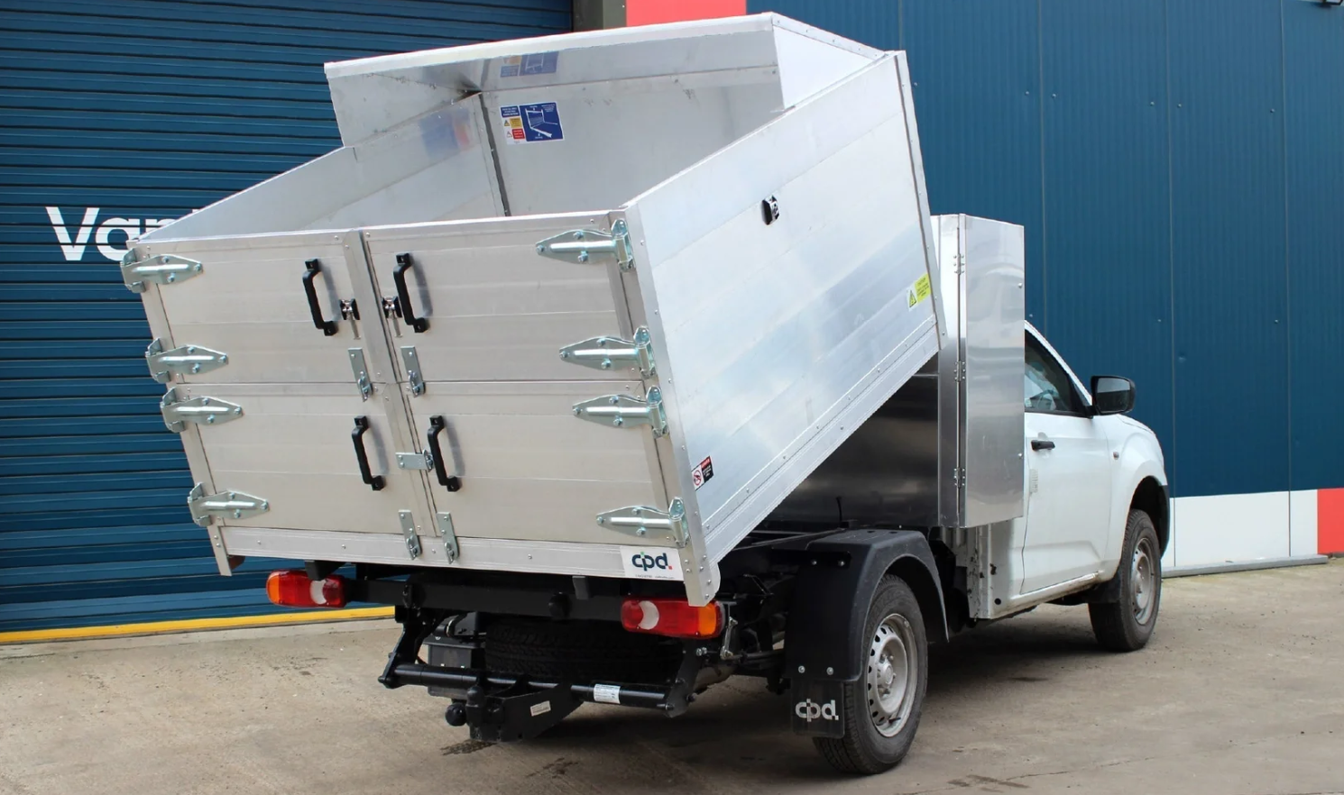 Isuzu D-Max Pick Up Alloy Arb Tipper Conversion