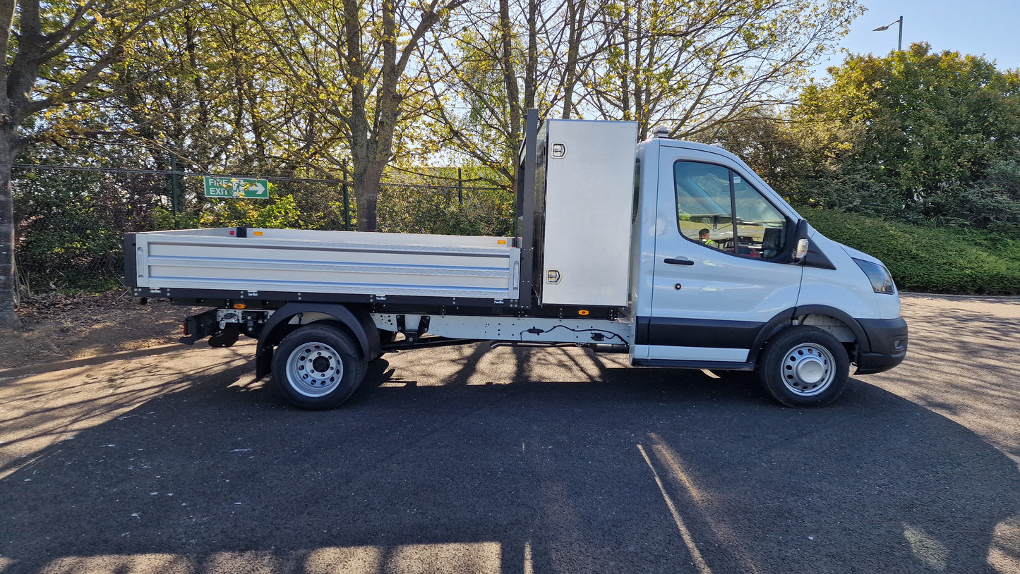 Ford L3 Single Cab Dropside with Tool Pod