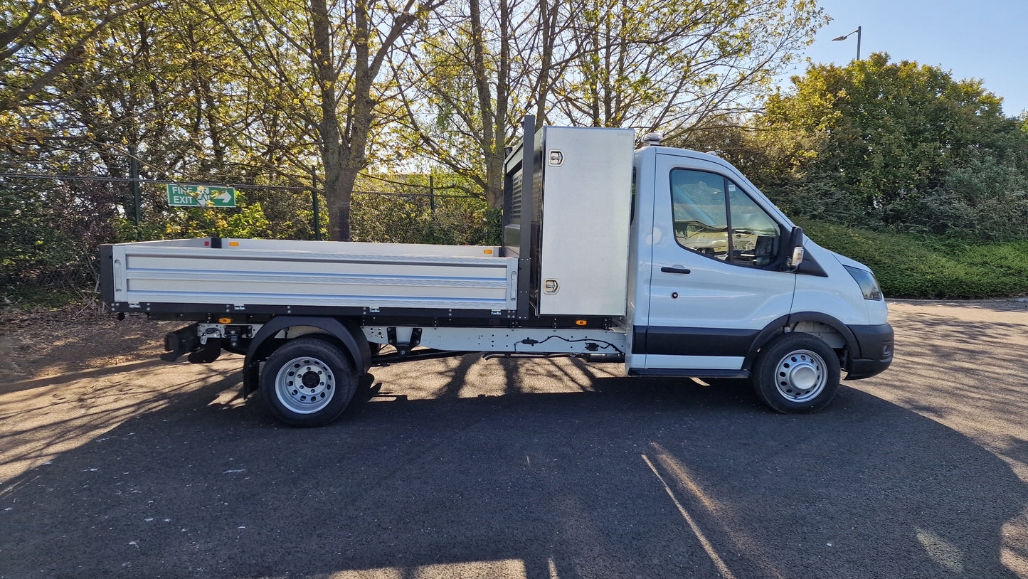 Ford L3 Single Cab Dropside with Tool Pod