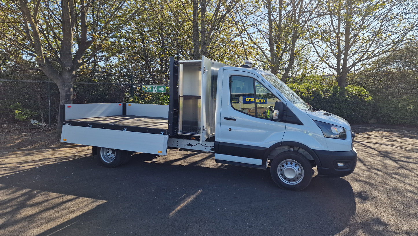Ford L3 Single Cab Dropside with Tool Pod