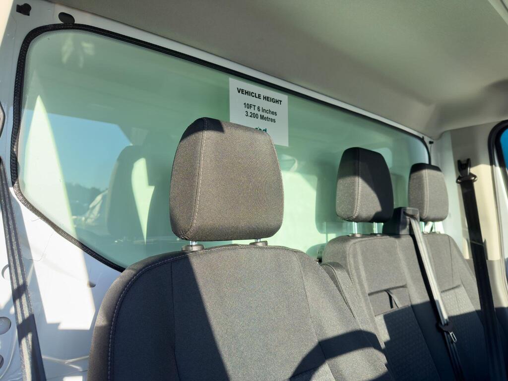 Ford Electric Transit 350 Luton Electric L3 184ps c/w Tail lift