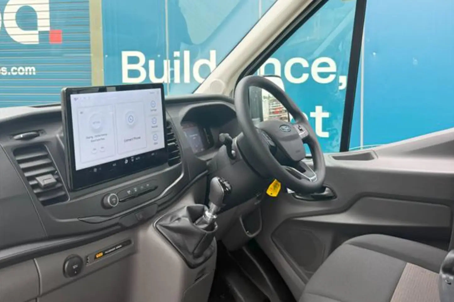 Ford Transit Tipper c/w Toolpod 2L Diesel L3 Manual Single Cab 165ps Frozen White