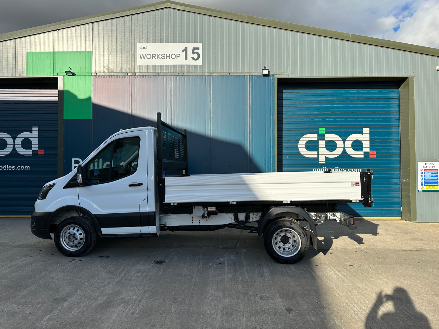 Ford Transit Tipper Diesel L3 Manual Single Cab 165ps Frozen White