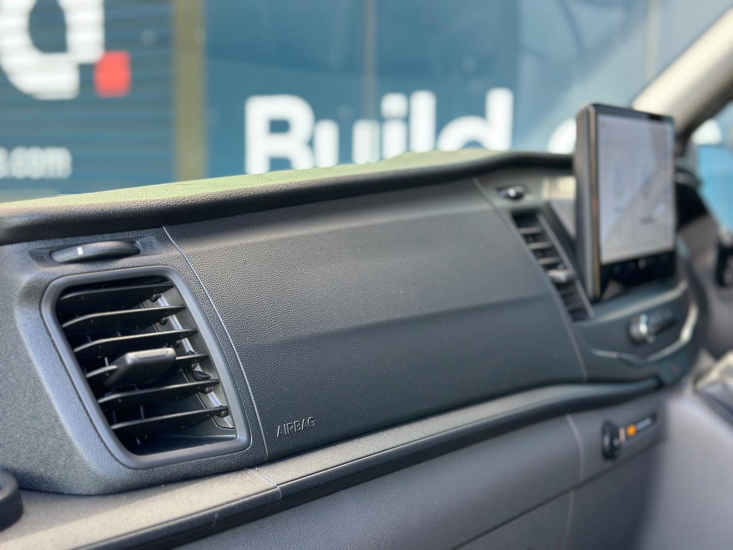 Ford Transit Tipper Diesel L3 Manual Single Cab 165ps Frozen White