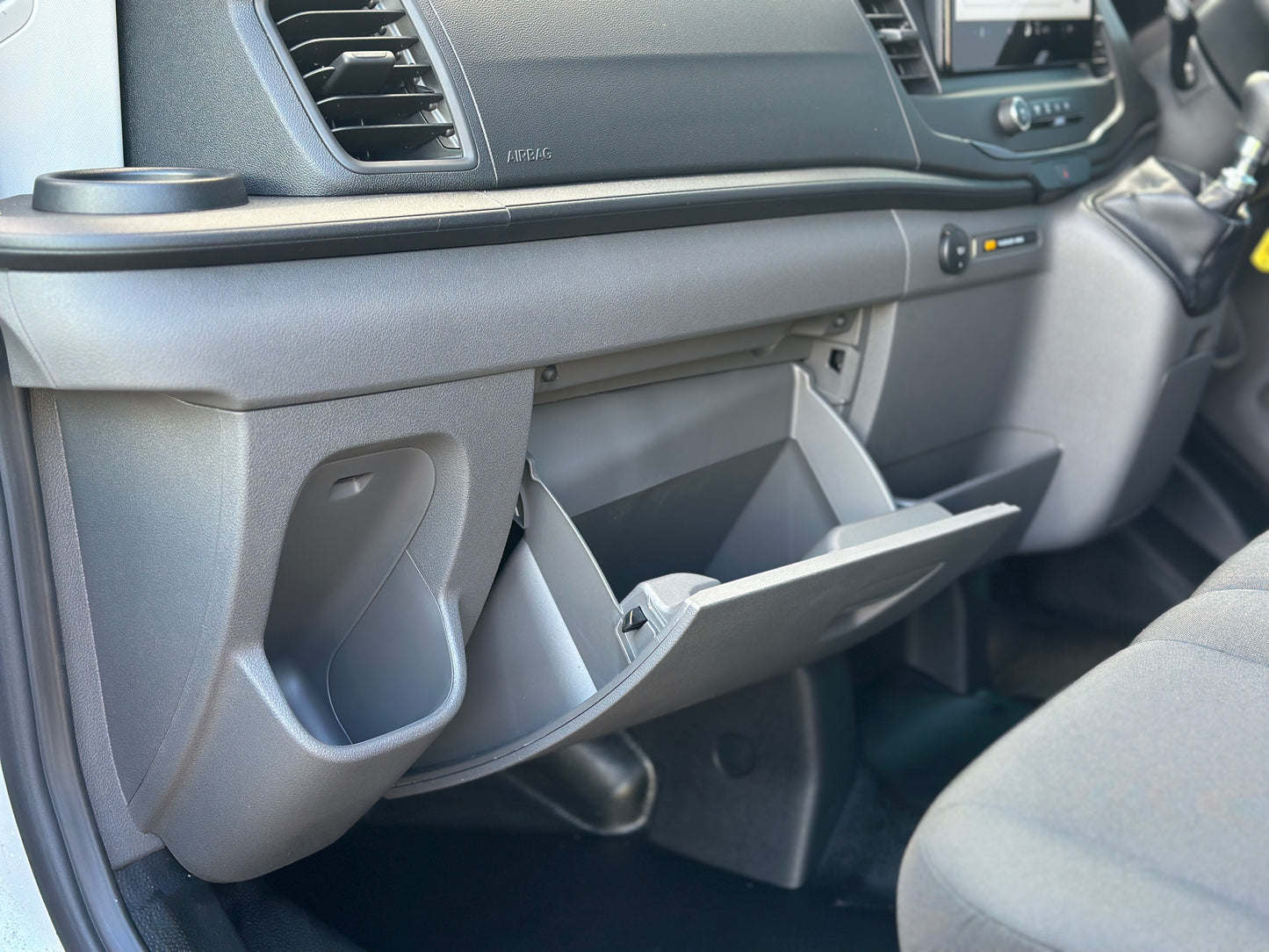 Ford Transit Tipper Diesel L3 Manual Single Cab 165ps Frozen White