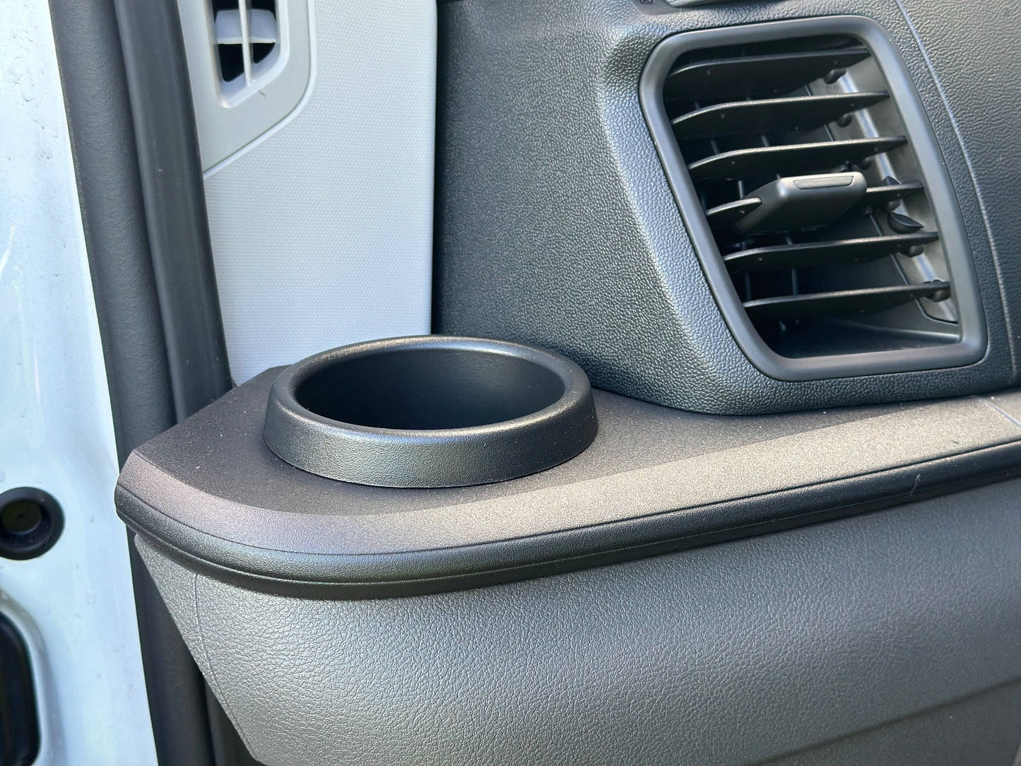 Ford Transit Tipper Diesel L3 Manual Single Cab 165ps Frozen White