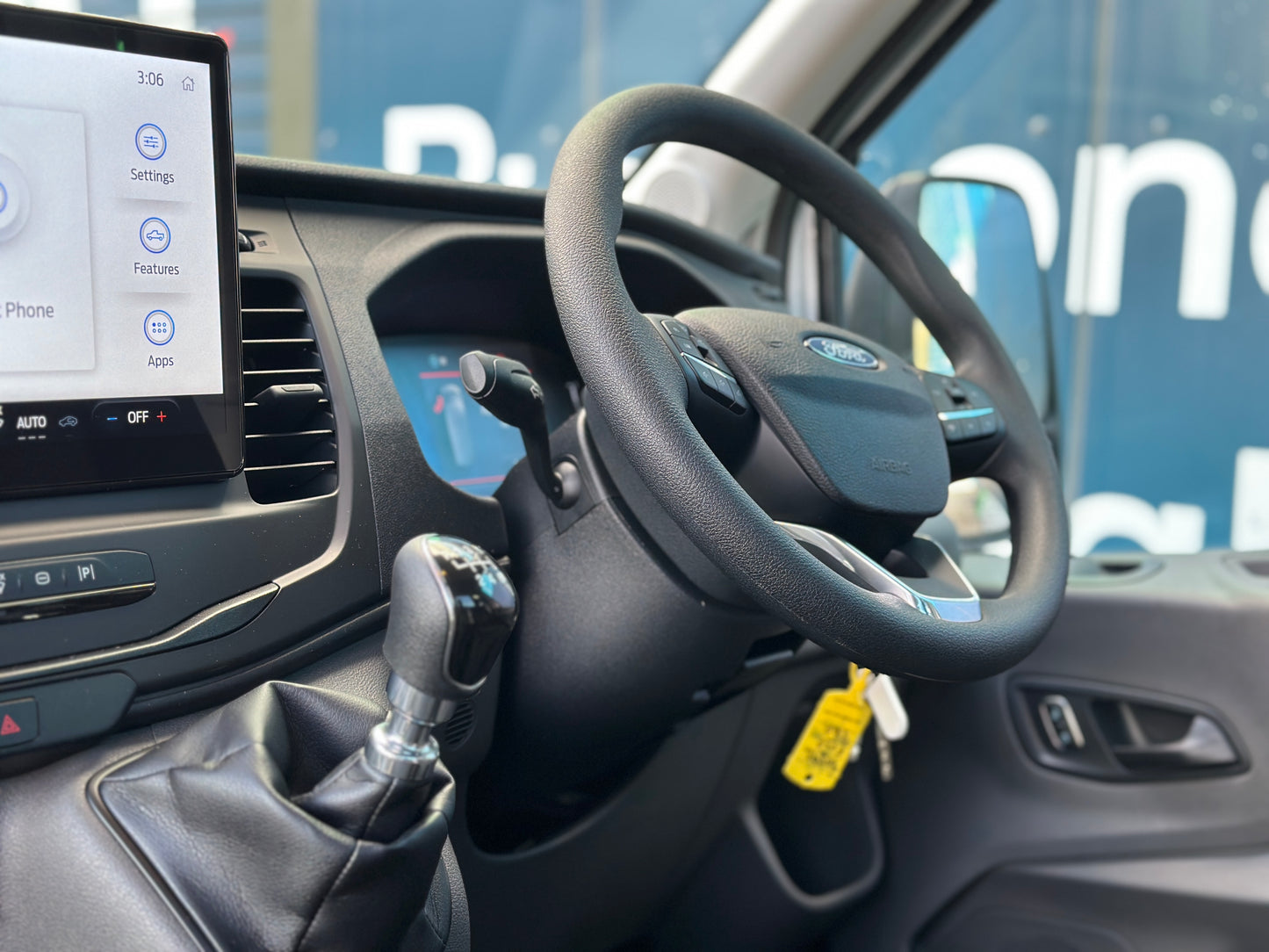 Ford Transit DropsideL2 Manual Single Cab 165ps