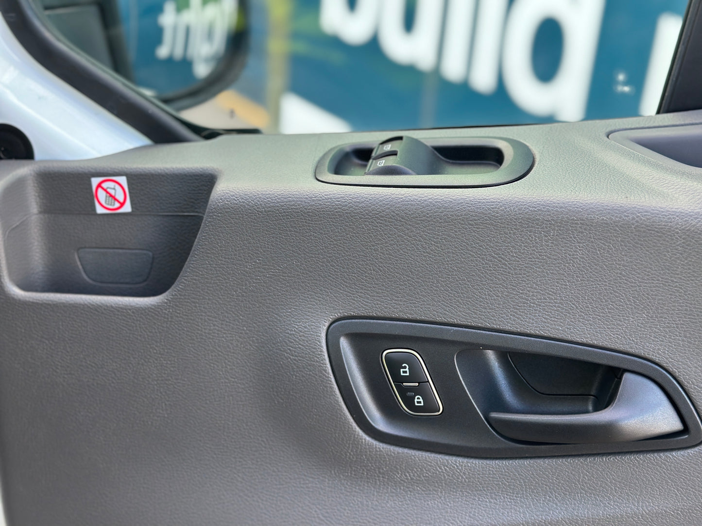 Ford Transit Tipper Diesel L3 Manual Single Cab 165ps Frozen White