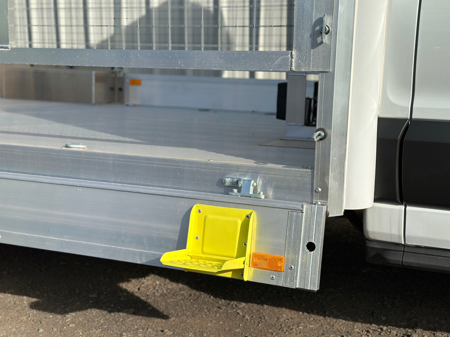 Plant & Go - Low Floor and Ramp