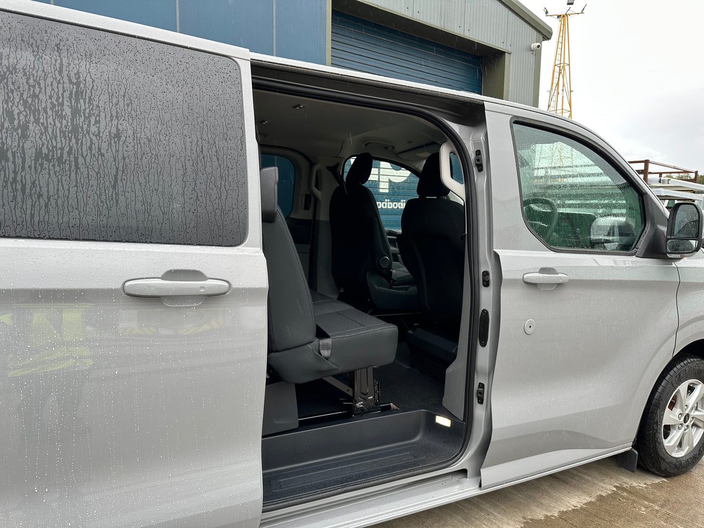 Transit Custom Limited 300 L1 H1 2.0 136ps EcoBlue FWD 6 Speed Manual Panel Van Magnetic Grey