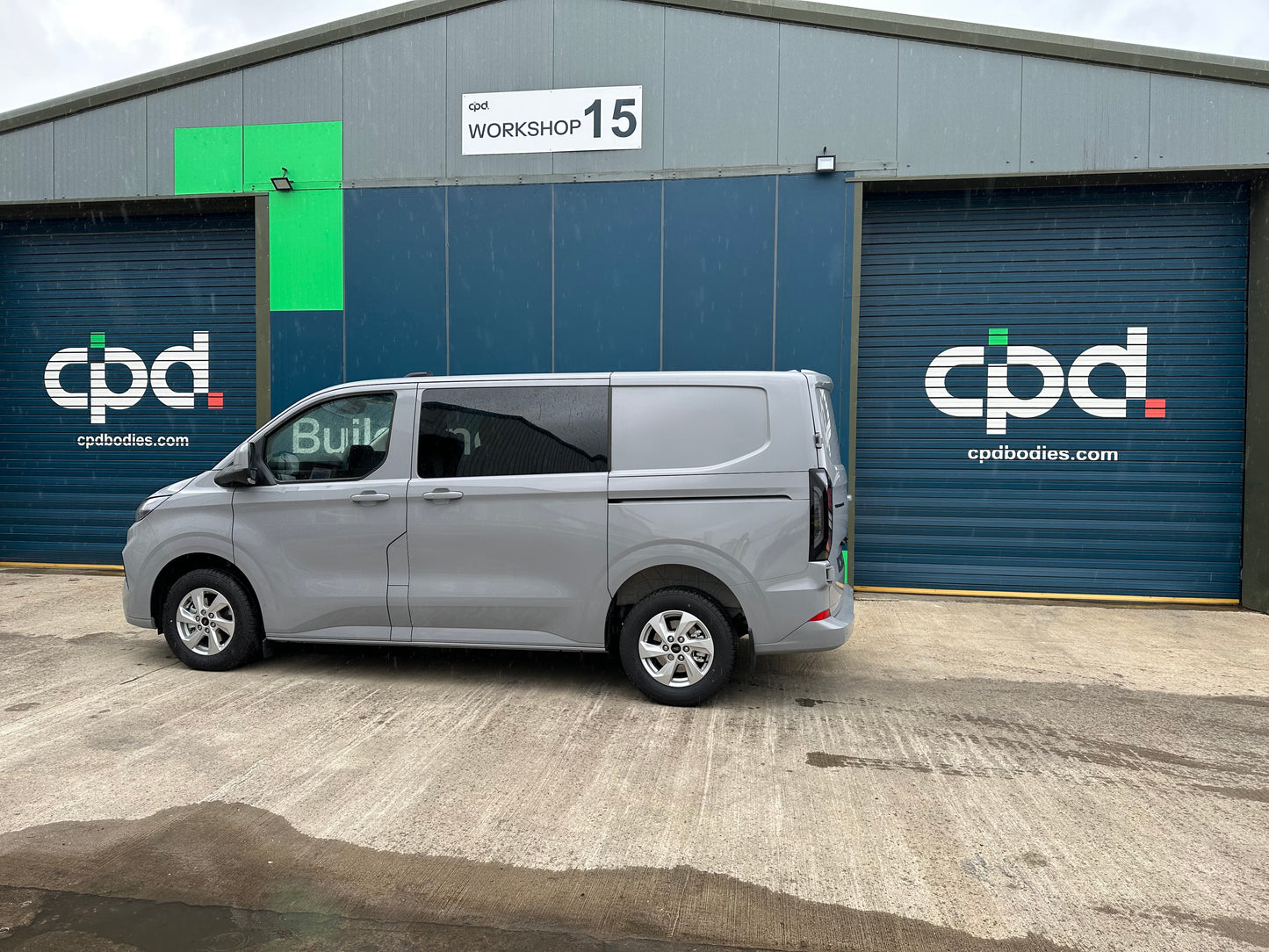 Transit Custom Limited 300 L1 H1 2.0 136ps EcoBlue FWD 6 Speed Manual Panel Van Magnetic Grey