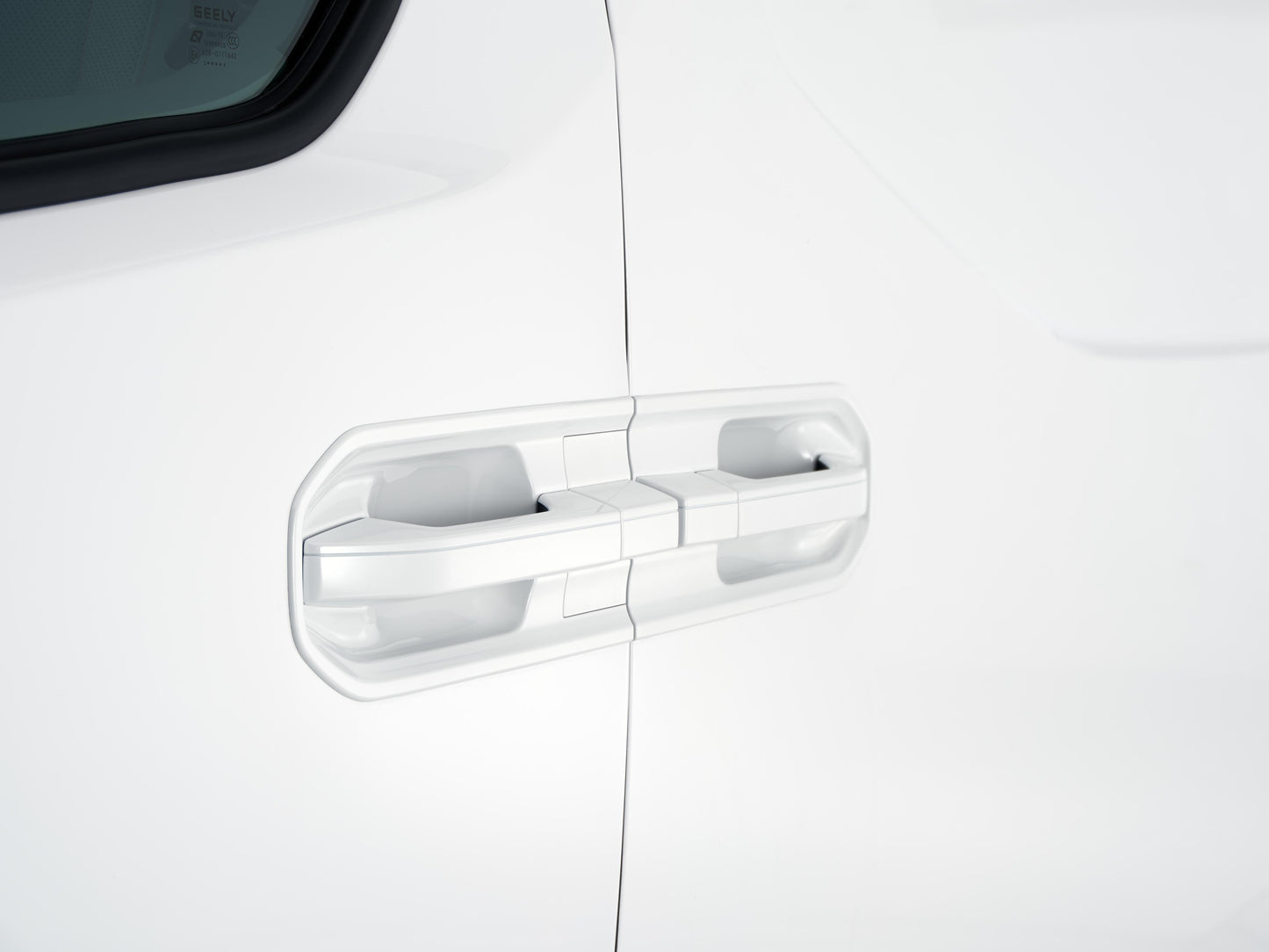 Farizon SV, L2H2, Panel Van, 83kWh, Automatic