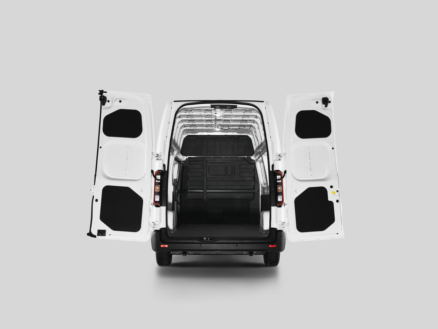 Farizon SV, L3H3, Panel Van, 83kWh, Automatic