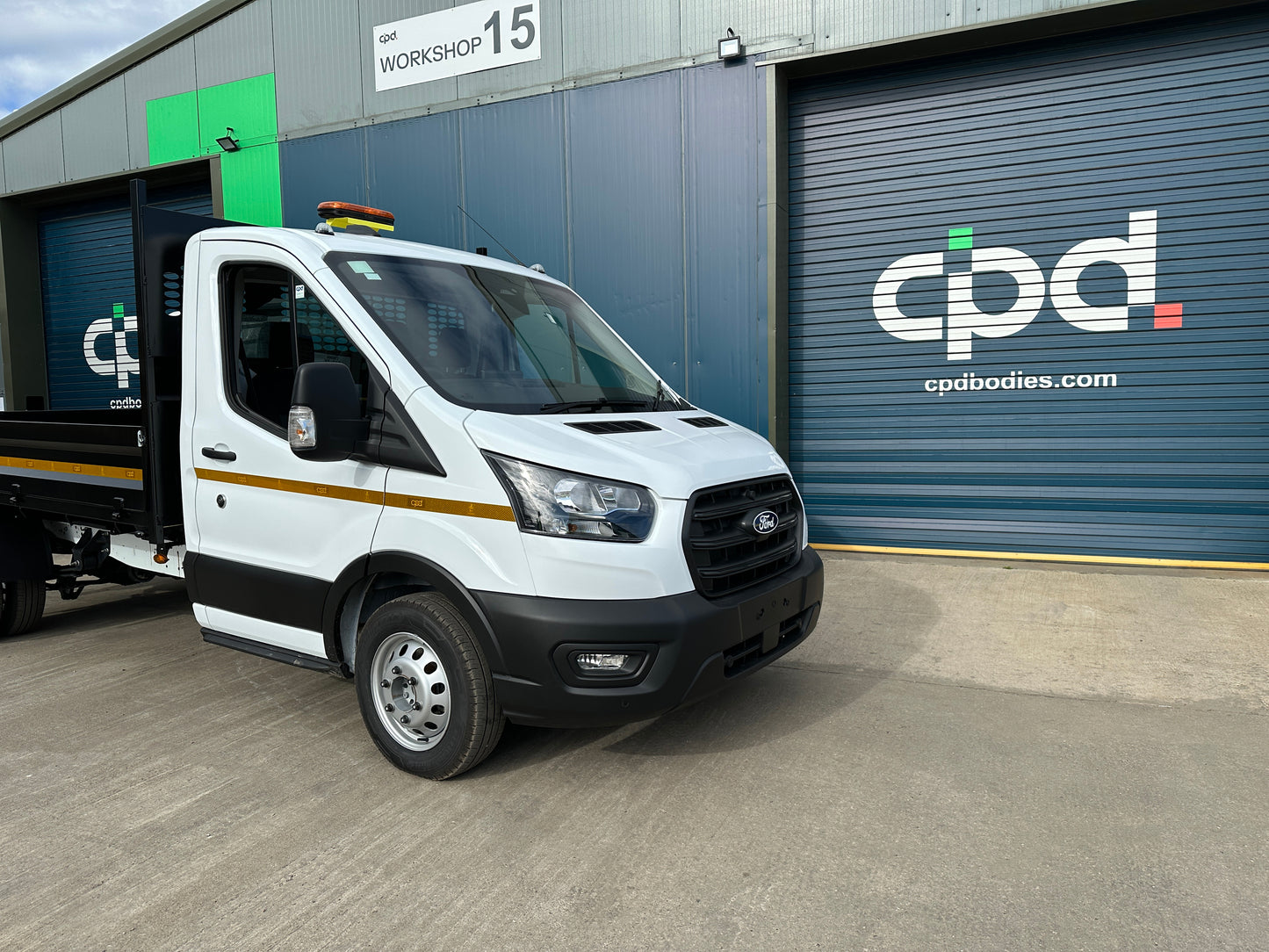 Ford Transit 350 L3 Single Cab Chassis 2.0L 165PS Leader