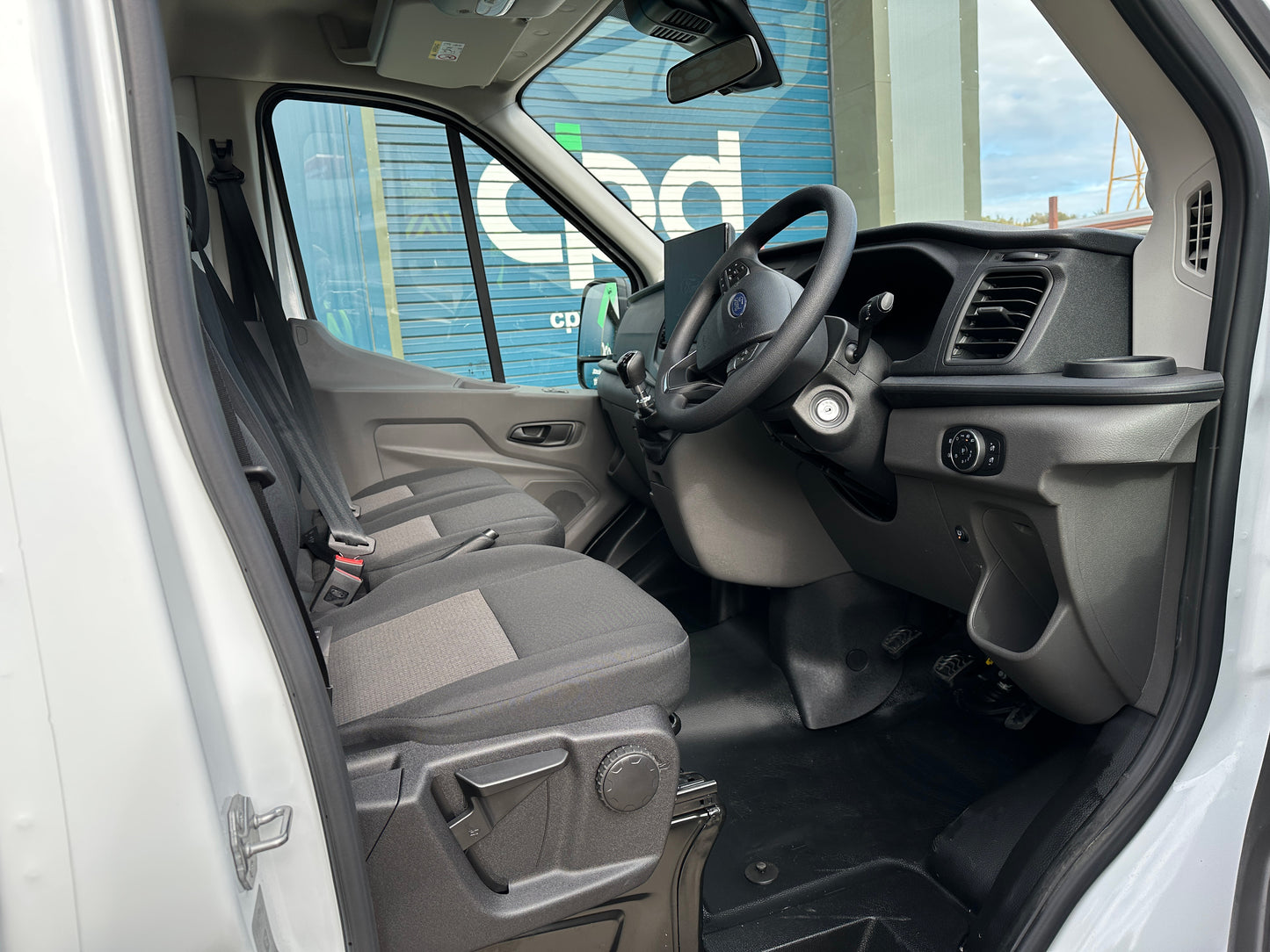 Ford Transit 350 L3 Single Cab Chassis 2.0L 165PS Leader