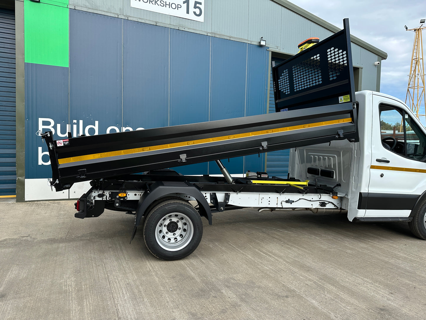 Ford Transit 350 L3 Single Cab Chassis 2.0L 165PS Leader