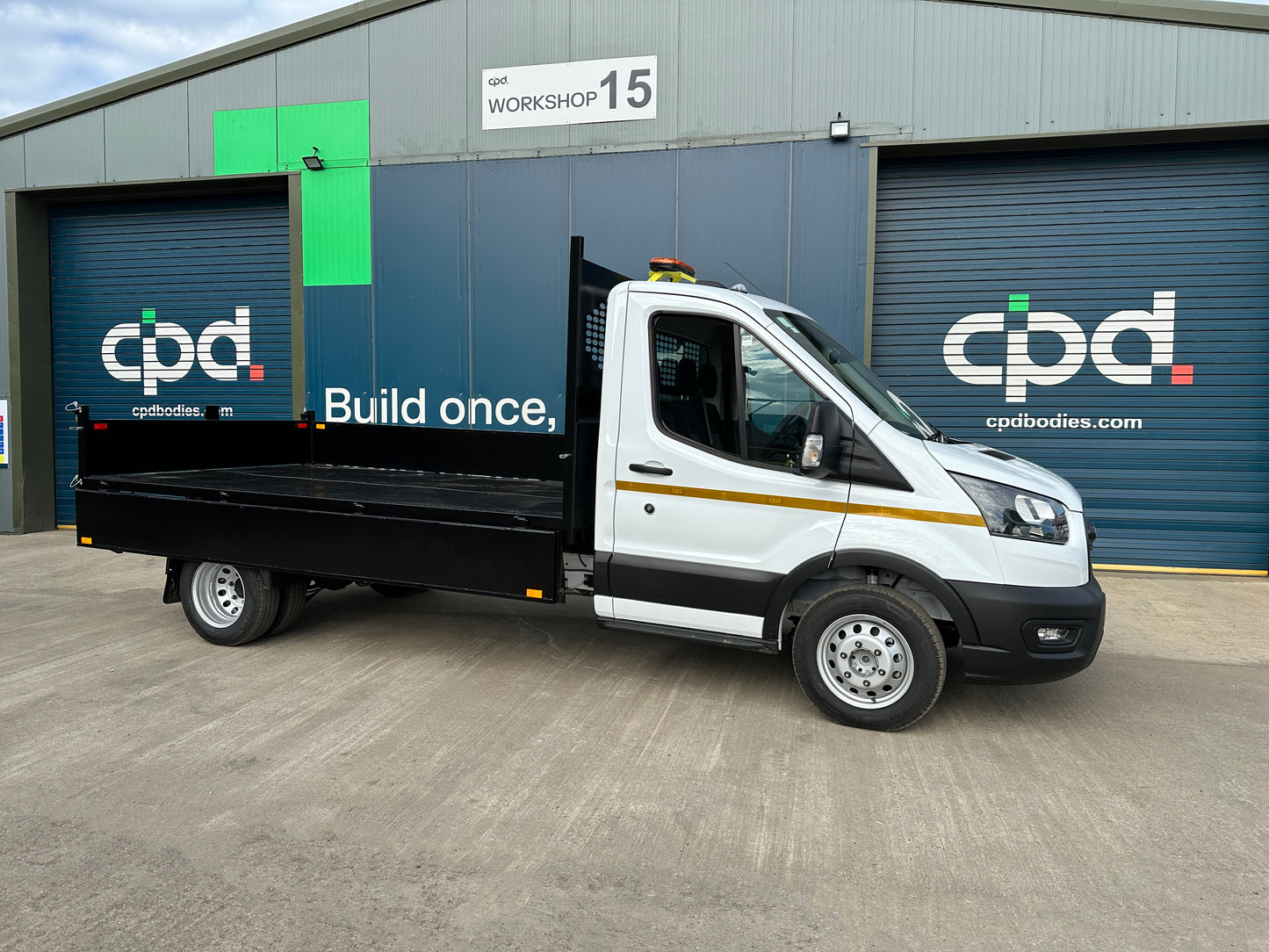 Ford Transit 350 L3 Single Cab Chassis 2.0L 165PS Leader