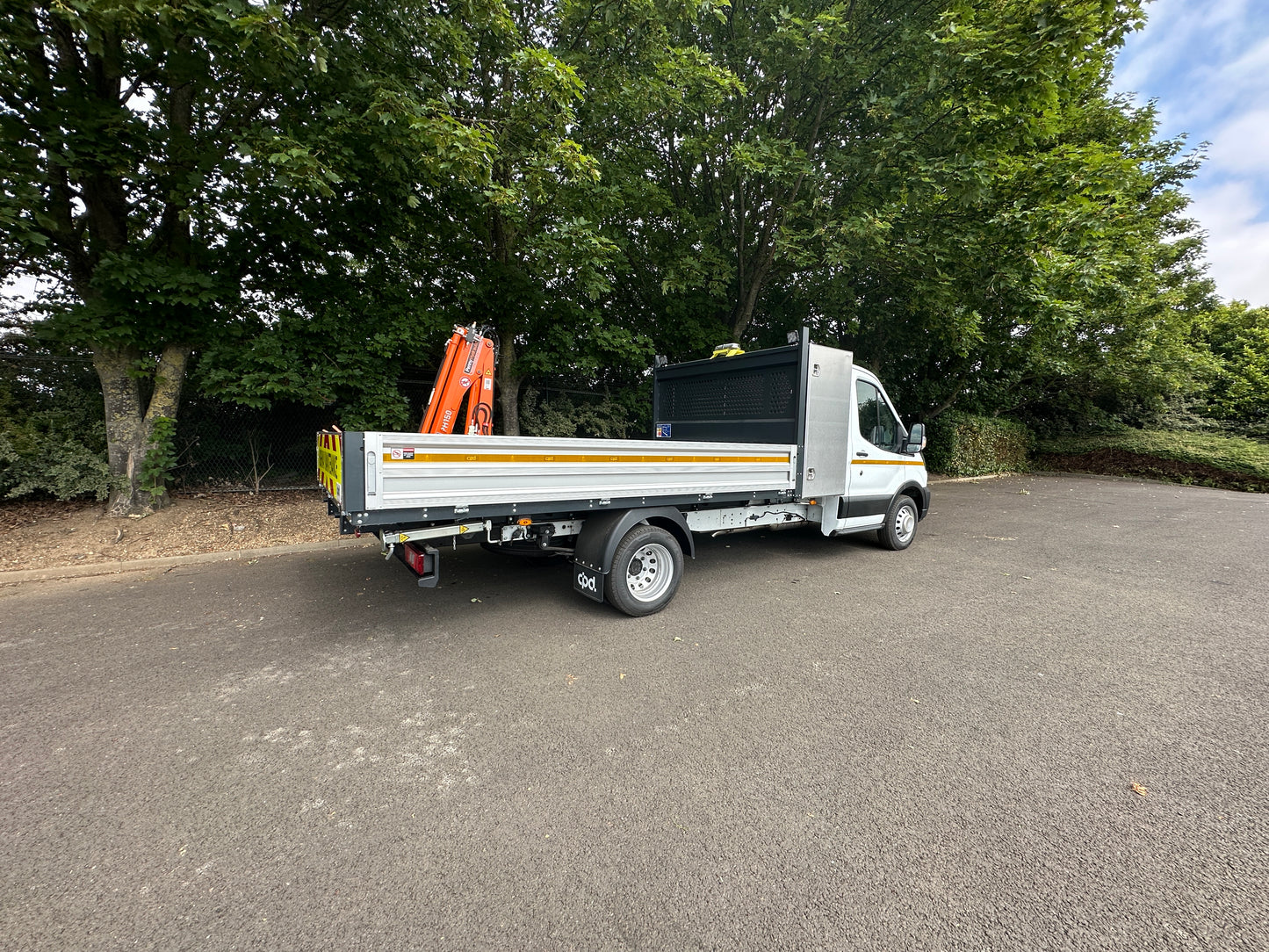 Ford Transit L3 Single Cab Dropside with Tool Pod and Crane