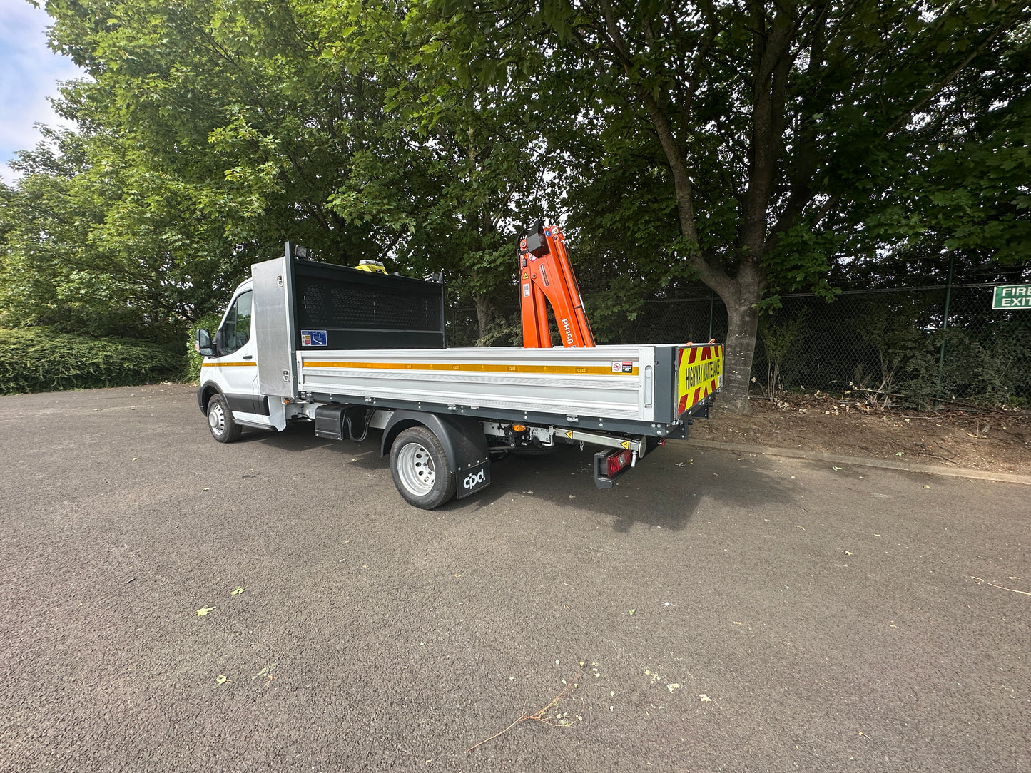 Ford Transit L3 Single Cab Dropside with Tool Pod and Crane