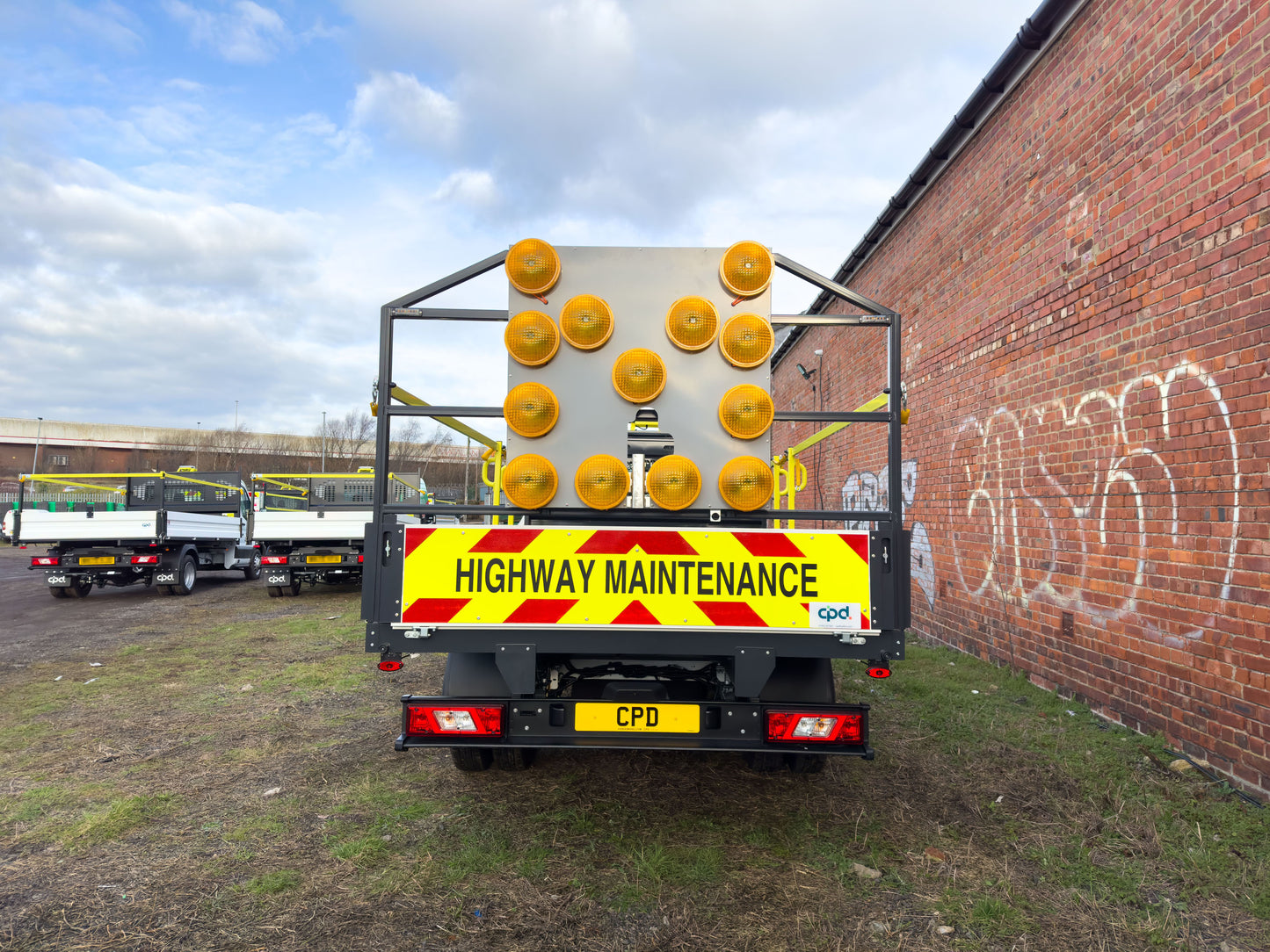 Ford Traffic Management Dropside with LP13
