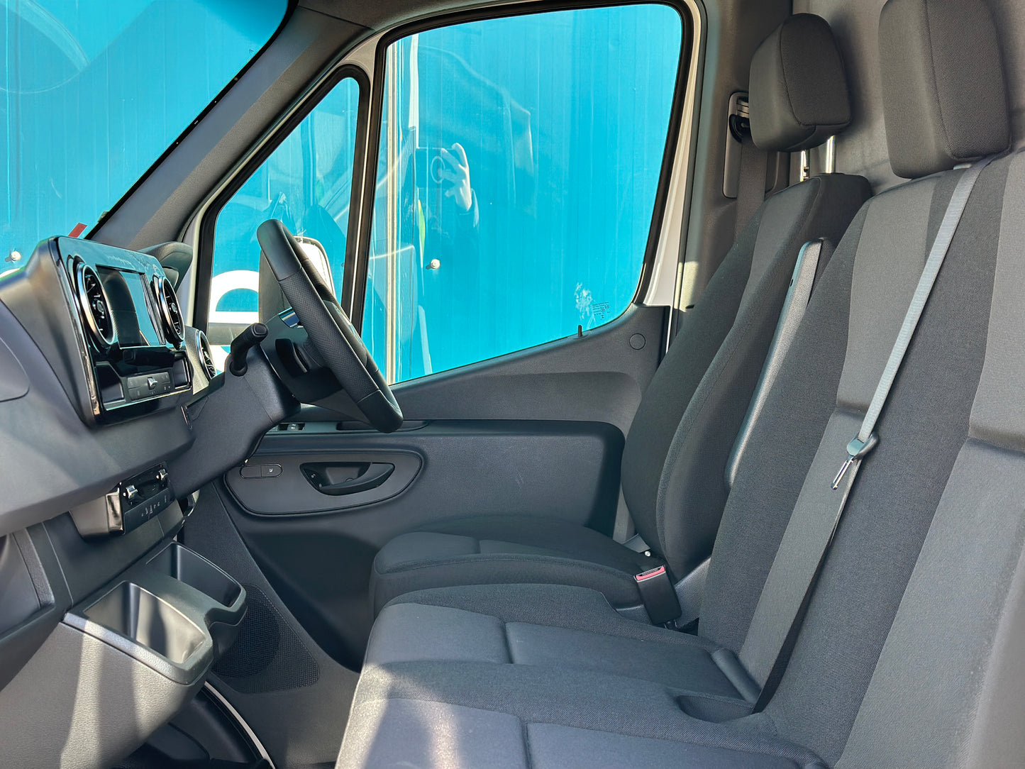 Mercedes eSprinter 420 Chassis L3 Pro