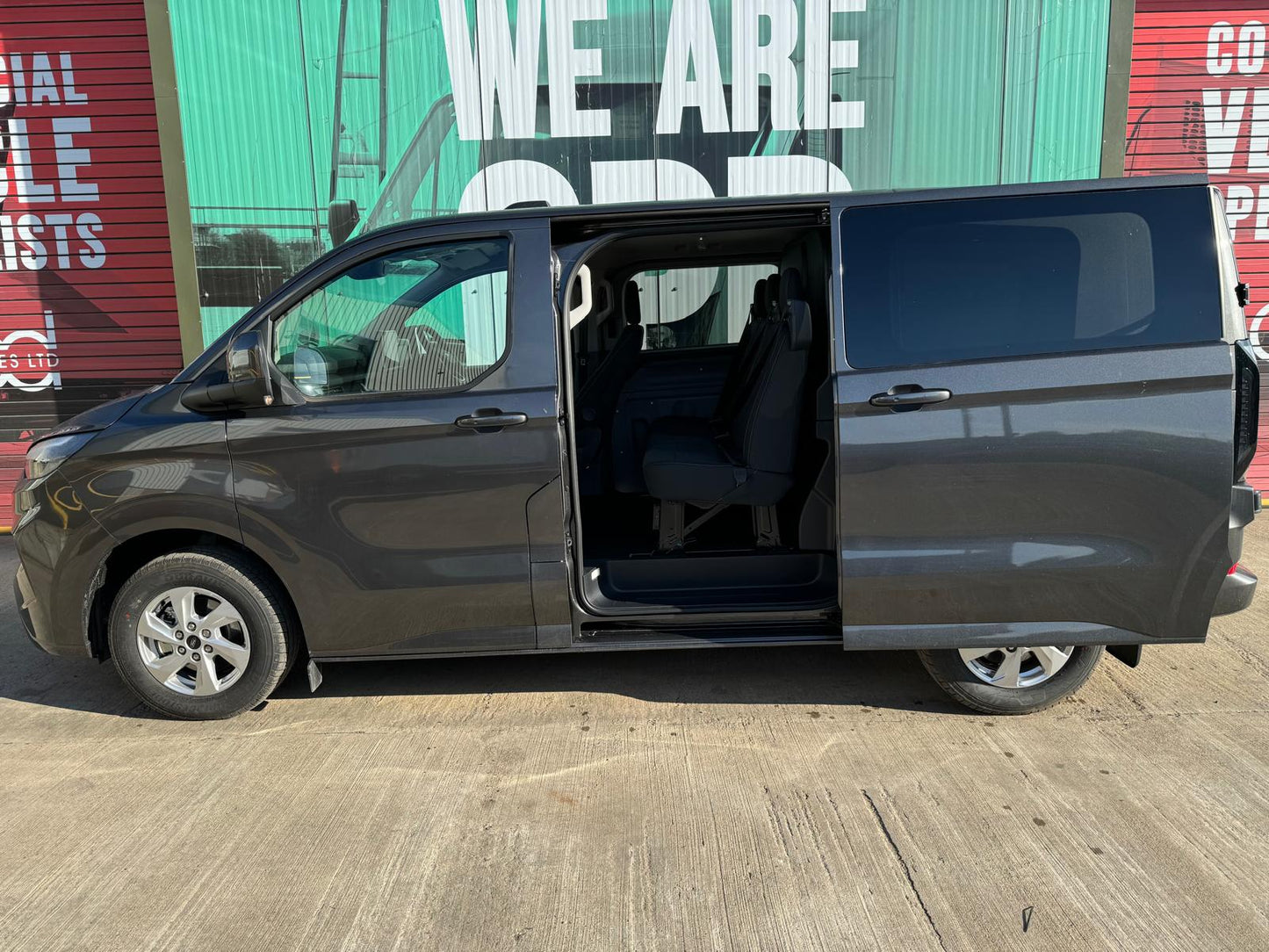 Ford Transit Crew Van 2L Diesel L1 Manual Double Cab 150ps Limited Magnetic