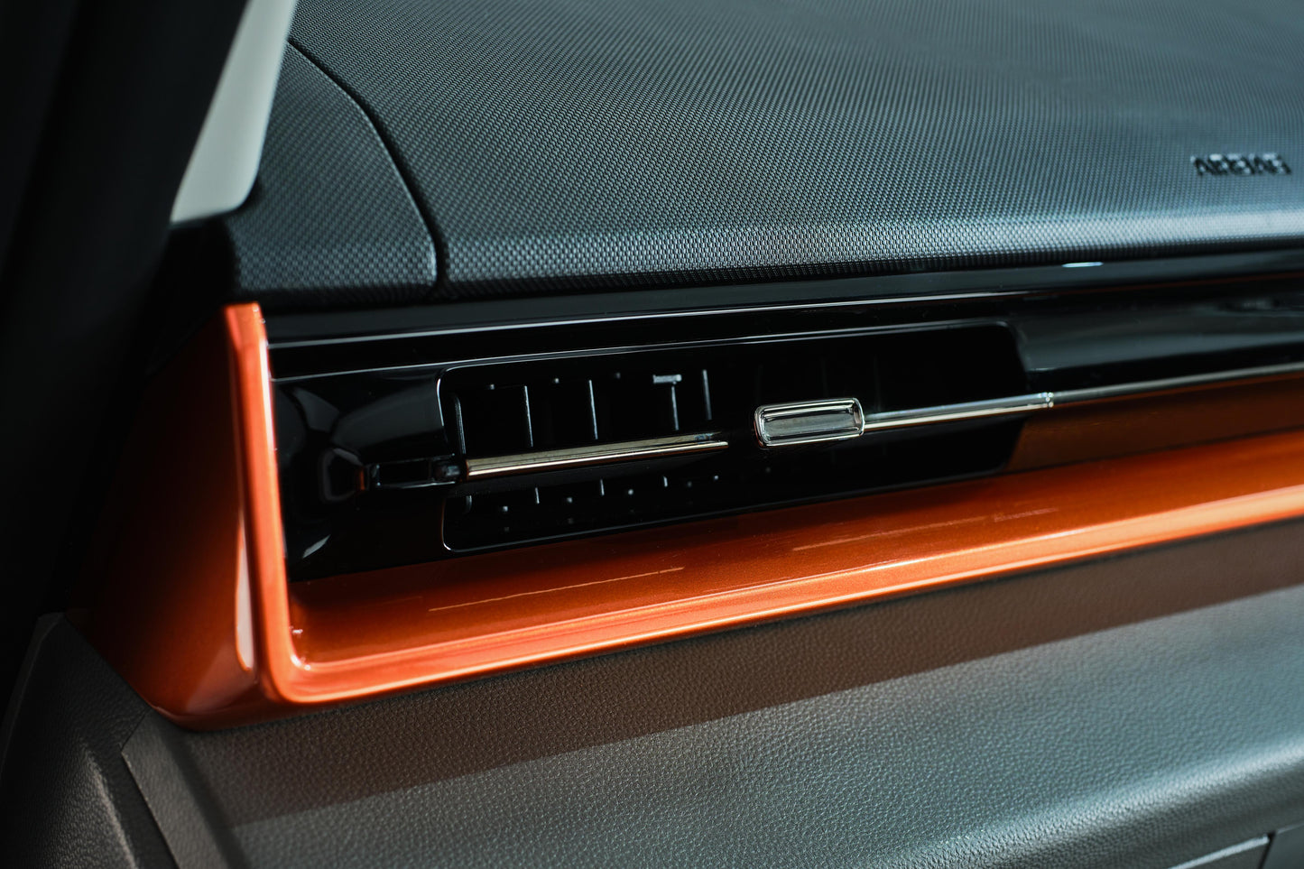Farizon SV, L3H3, Panel Van, 83kWh, Automatic