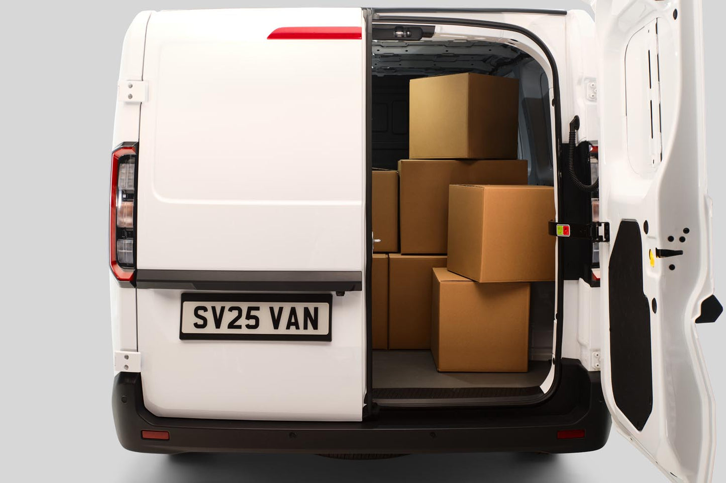 Farizon SV, L1H1, Panel Van, 83kWh, Automatic