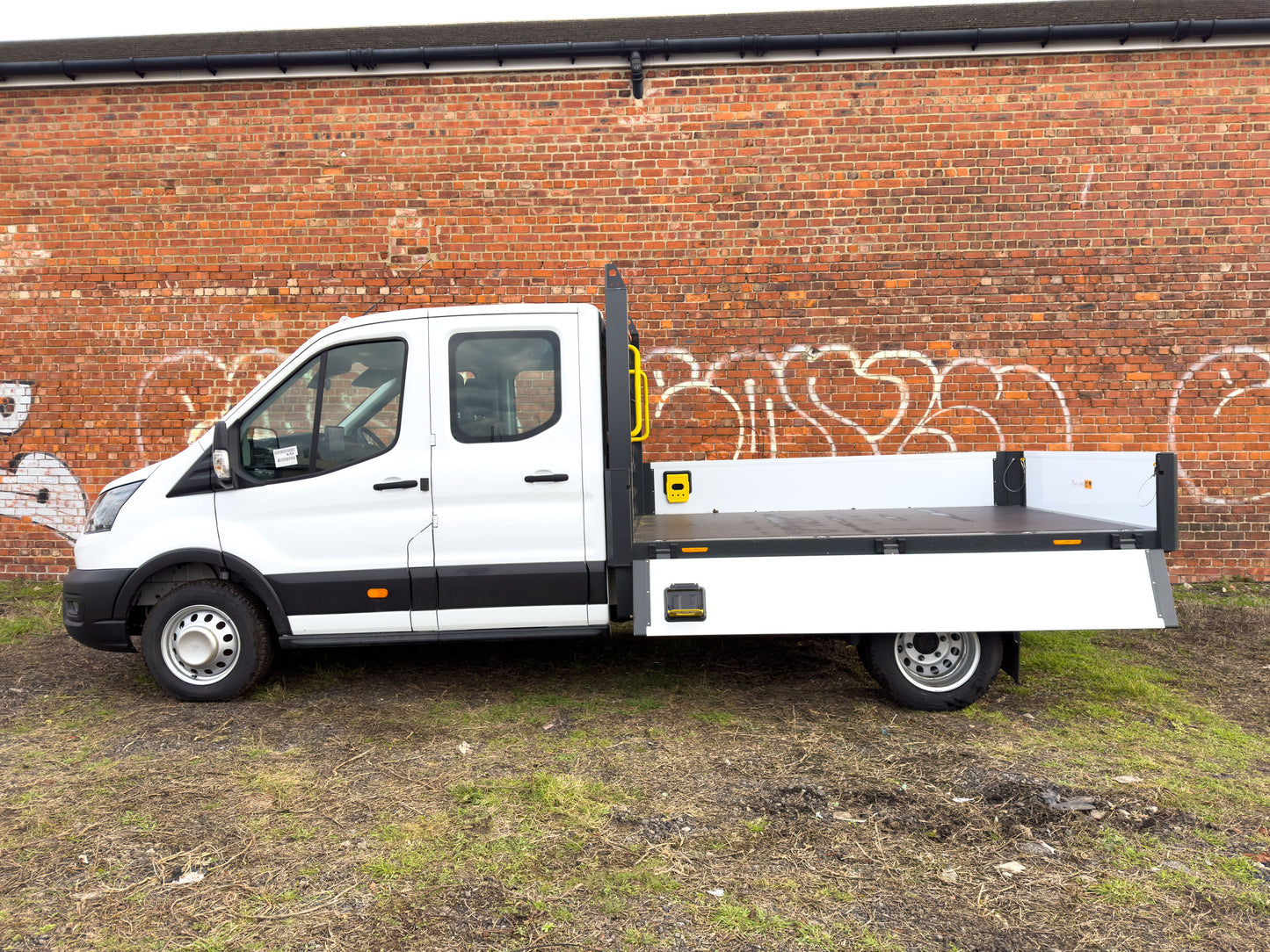 Ford Double Cab Dropside L4